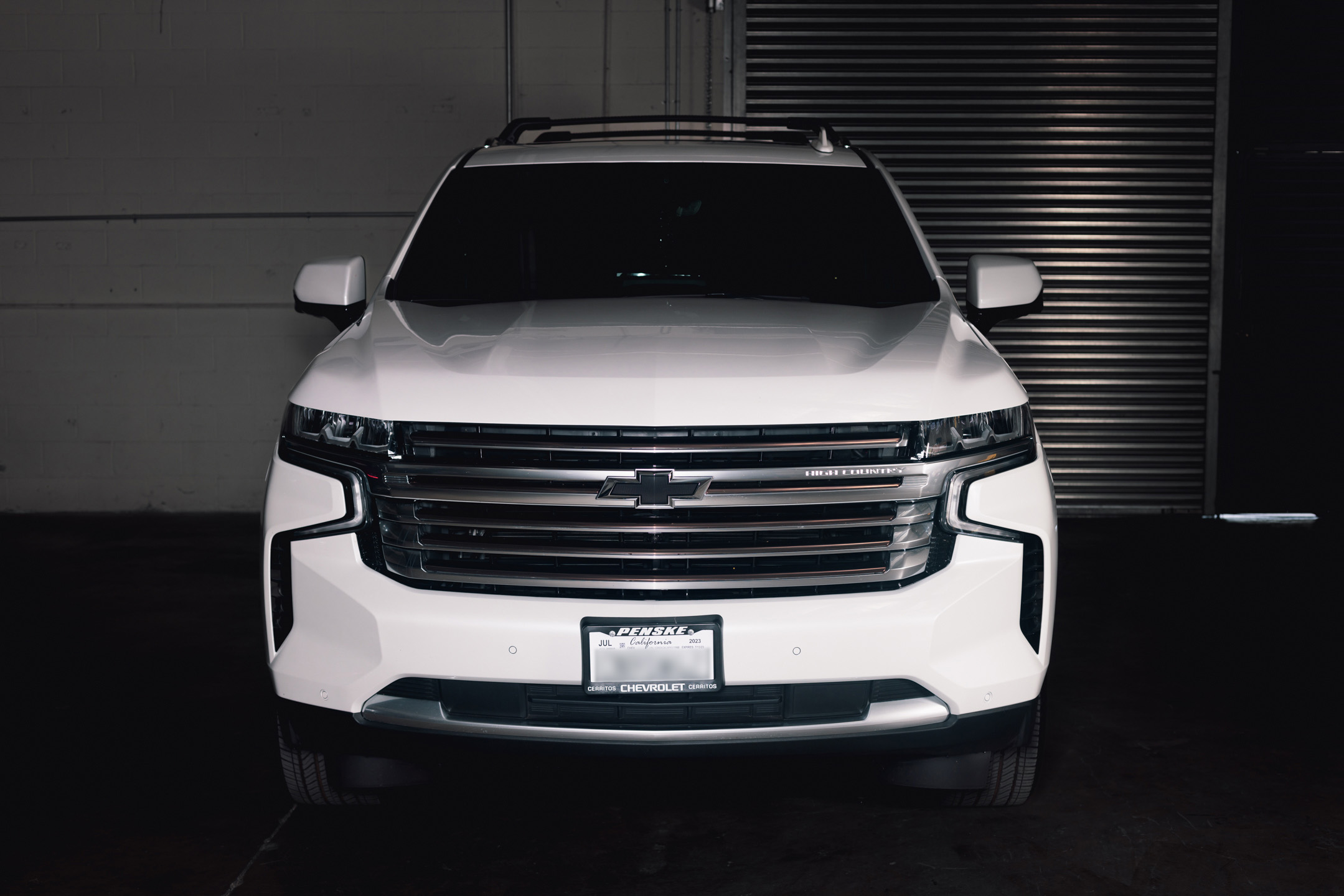 23’ HIGH COUNTRY SUBURBAN