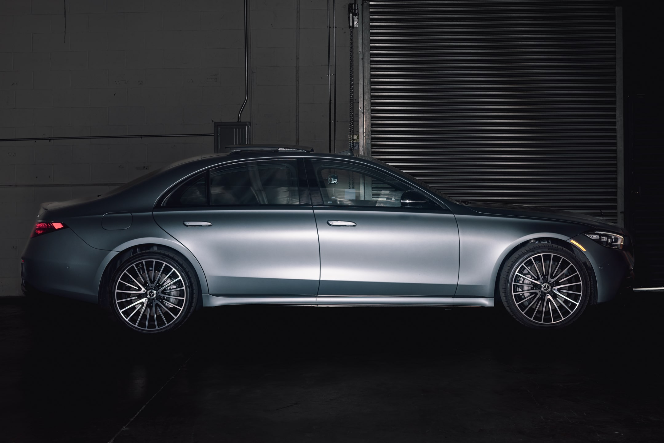 23’ S580 MERCEDES BENZ