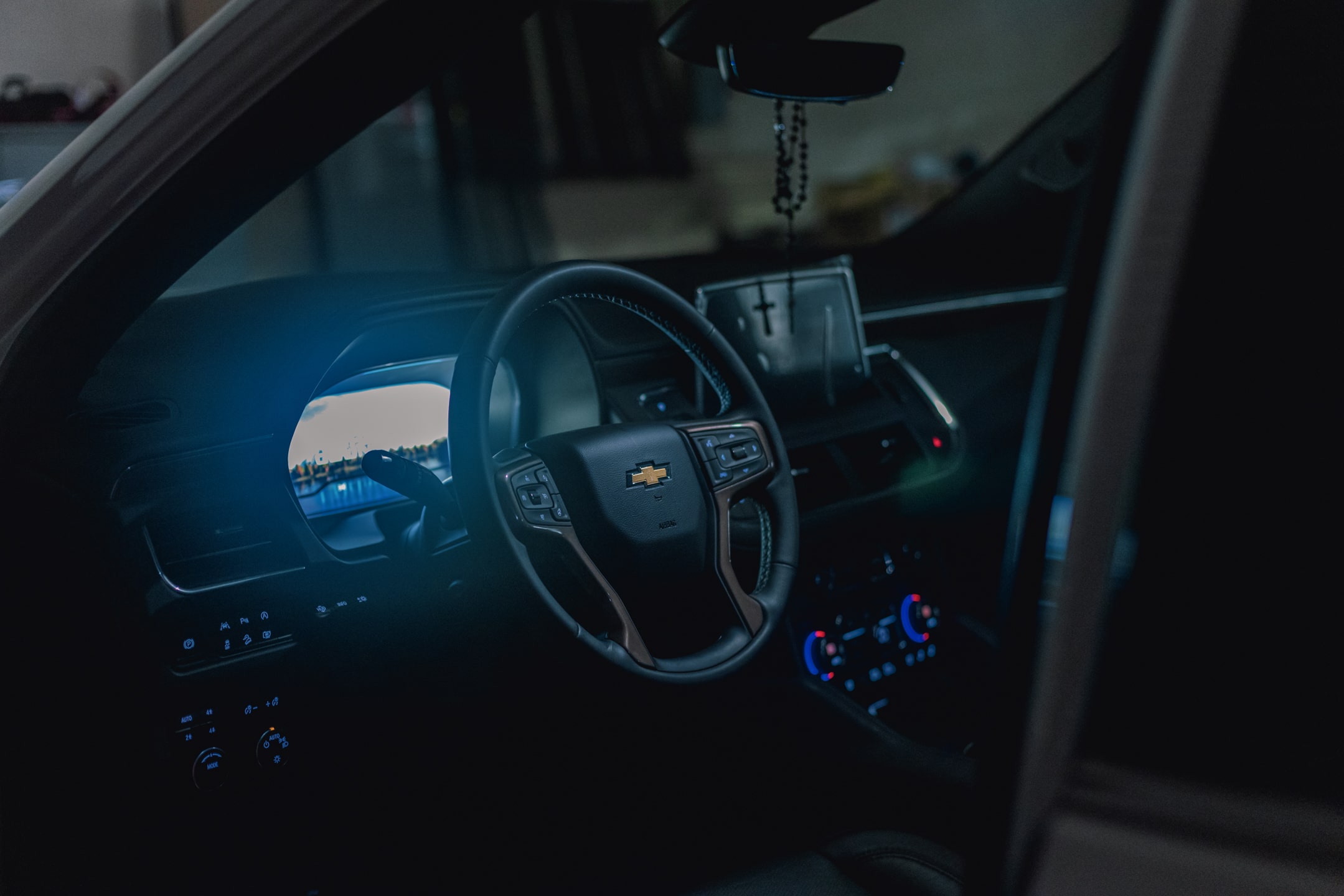 23’ HIGH COUNTRY SUBURBAN