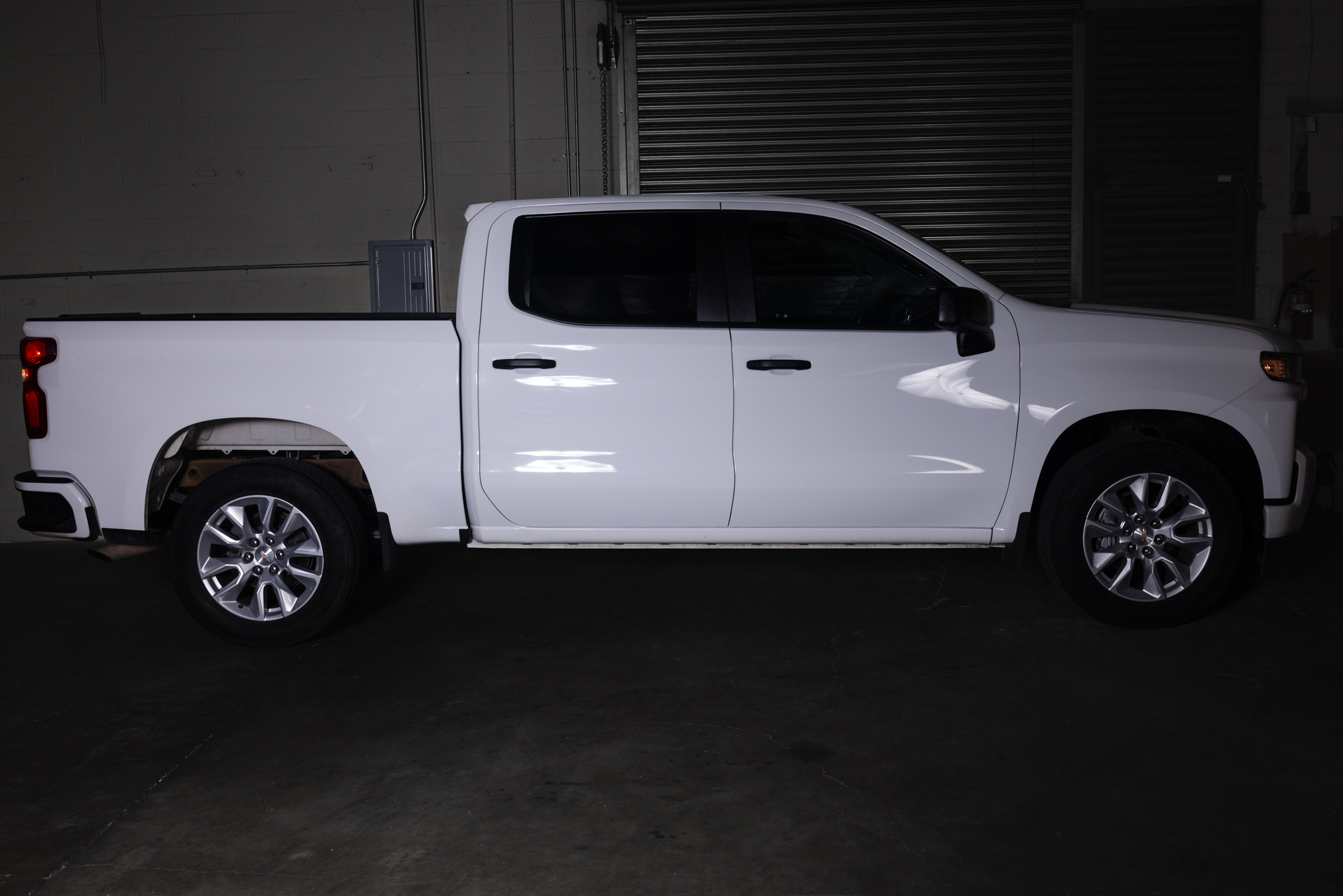 22’ CHEVROLET CUSTOM SILVERADO