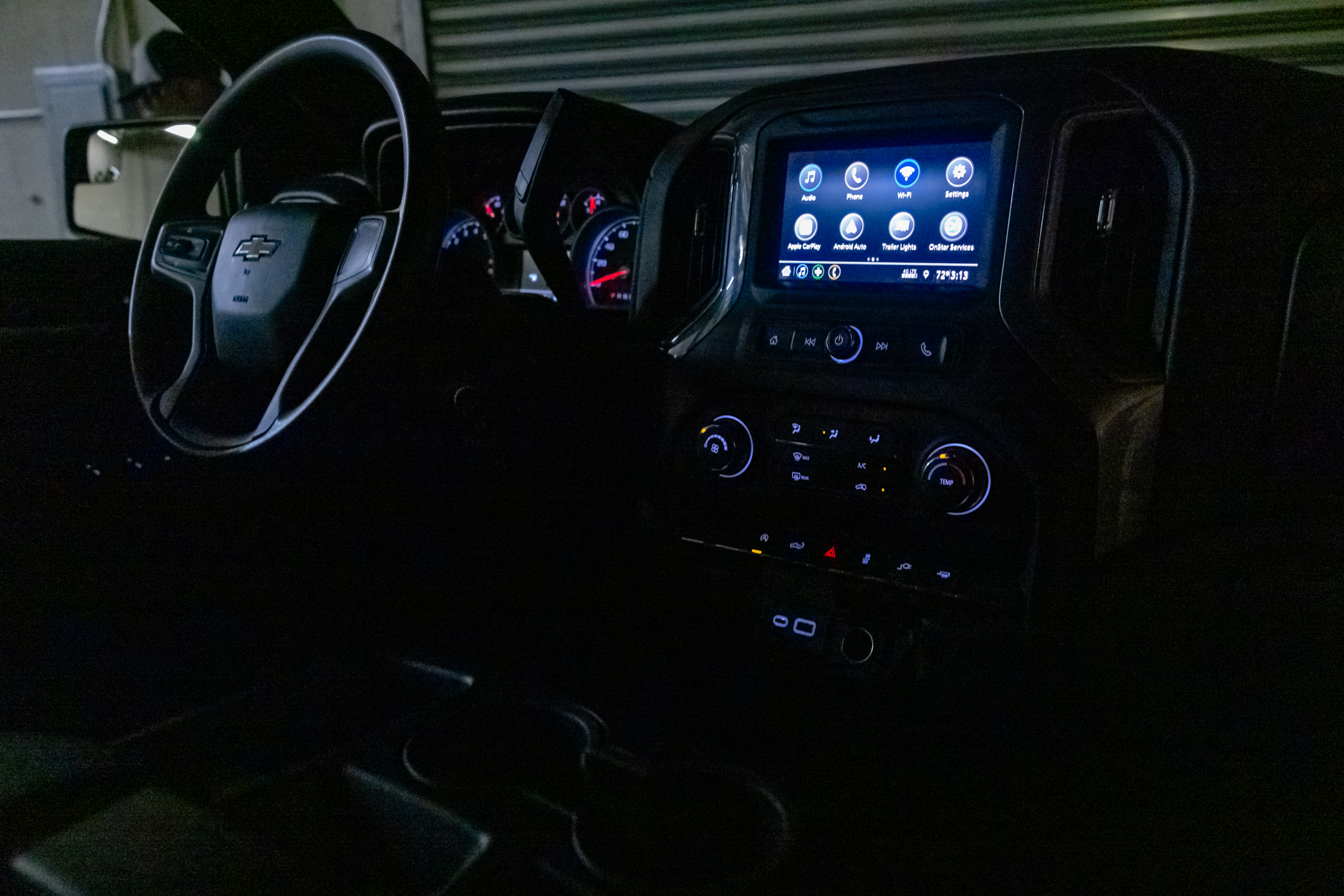 22’ CHEVROLET CUSTOM SILVERADO