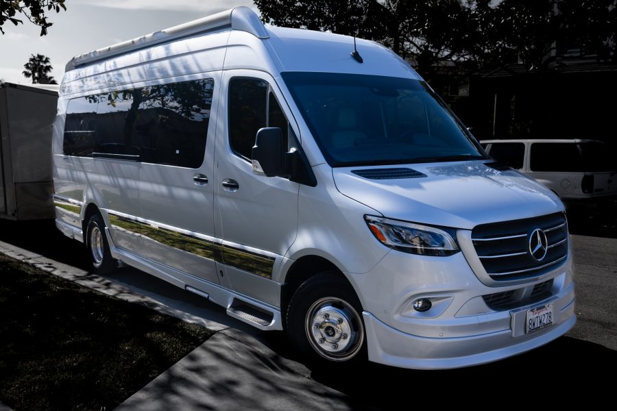 21’ Mercedes Benz Strada – Sprinter RV